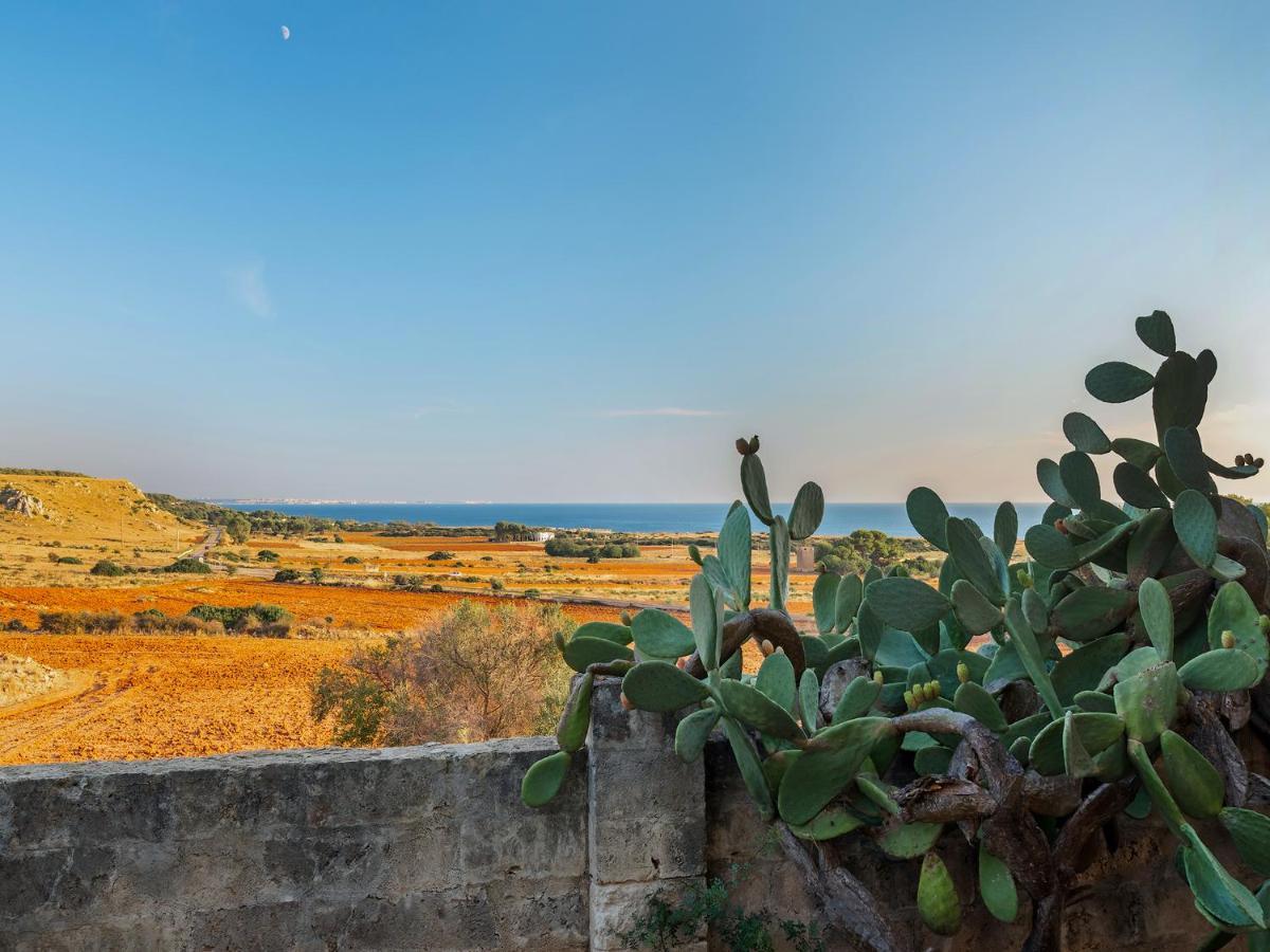 Villa Kubo Sea Views Luxury Escape